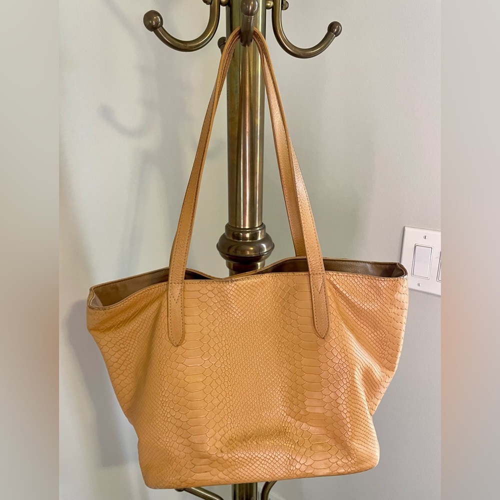 GiGi New York tan leather snakeskin embossed tote